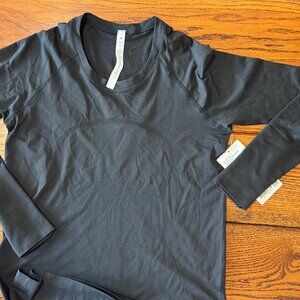 Lululemon Swiftly Tech Long Sleeve Crew Black Size 12